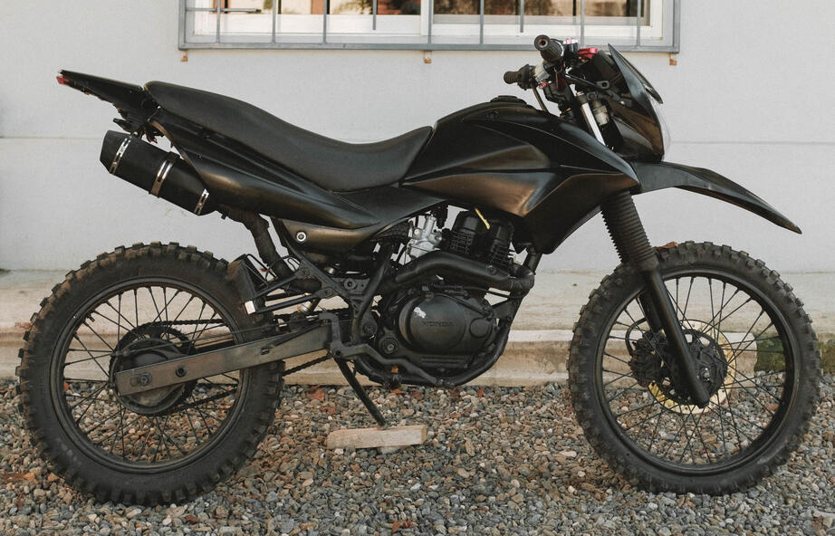 &quot;Vader&quot; Black Honda XR 150